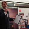 Solidarność i modlitwa o pokój. Niecodzienne spotkania na Dworcu Głównym PKP we Wrocławiu