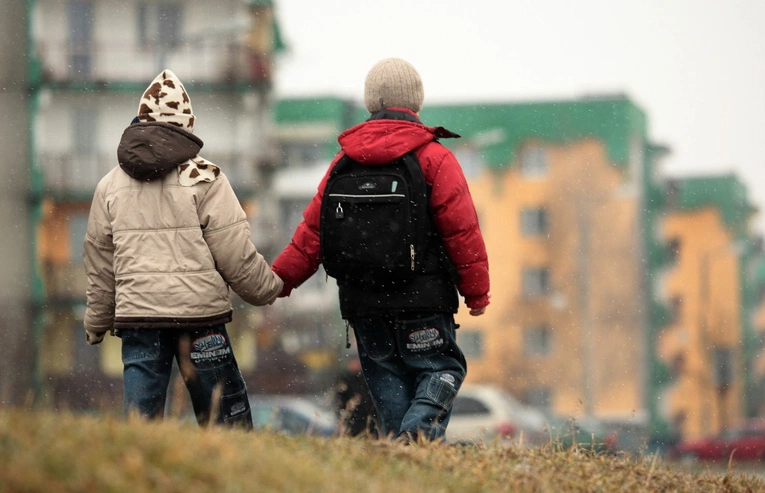 Eksperci: porzucone dzieci miesiącami przebywają na oddziałach psychiatrycznych