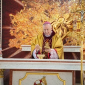 Bp Andrzej Jeż dedykował Bogu na własność kościół w Pogórskiej Woli