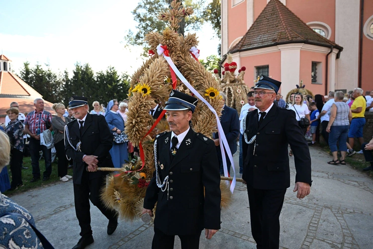 Główne uroczystości w Skrzatuszu