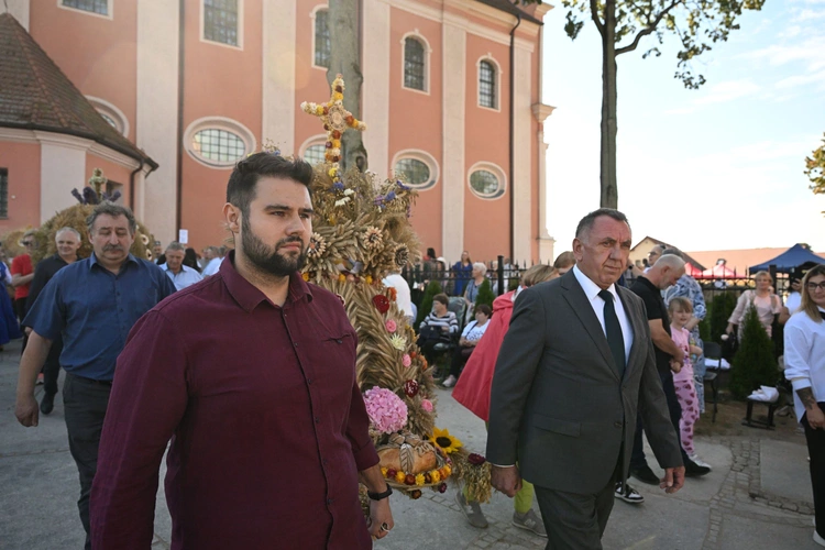 Główne uroczystości w Skrzatuszu