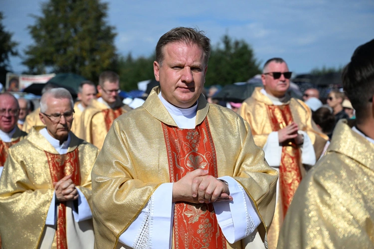 Główne uroczystości w Skrzatuszu