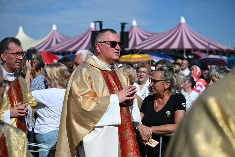 Główne uroczystości w Skrzatuszu