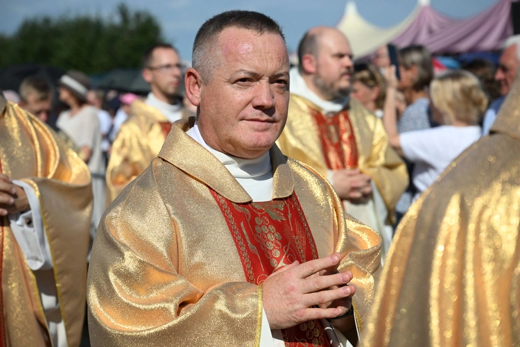 Główne uroczystości w Skrzatuszu