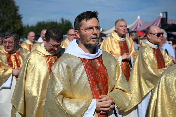 Główne uroczystości w Skrzatuszu