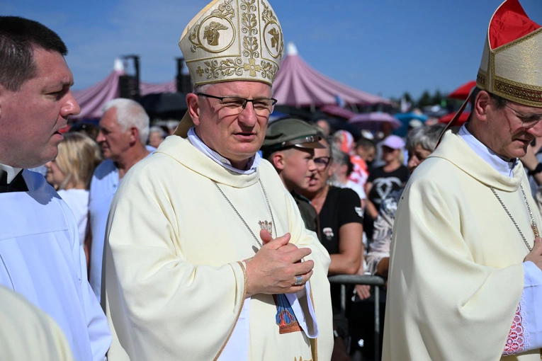 Główne uroczystości w Skrzatuszu