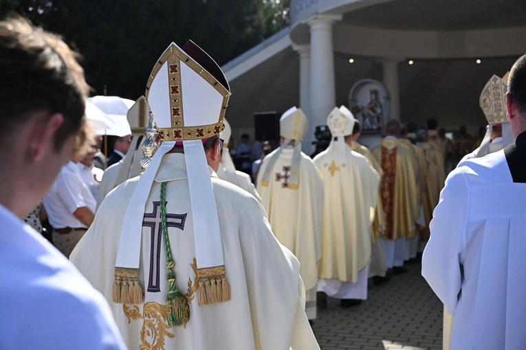 Główne uroczystości w Skrzatuszu