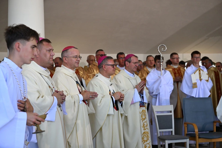Główne uroczystości w Skrzatuszu