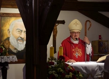 Święty ojciec Pio w Garnierówce w Głębowicach