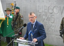 Polskiej polityce historycznej brakuje ludzi, którzy potrafią snuć opowieść o historii, ponieważ sami są do niej przekonani. 