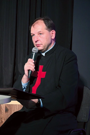 O. Ireneusz Sajewicz MI odnosił duchowość św. Kamila do obecnej opieki medycznej. 