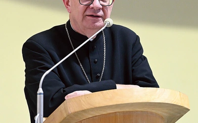 W obecnych trudnych uwarunkowaniach biskup opolski dostrzega szansę dla Kościoła.