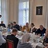 Co tak naprawdę wypracował synod? Dokument główny już dostępny dla wszystkich