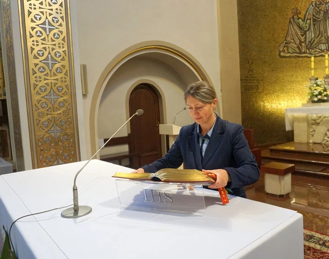 Zakrystianka z Ukrainy