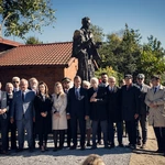 Odsłonięcie i poświęcenie pomnika Wł. Reymonta w Lipcach Rey.