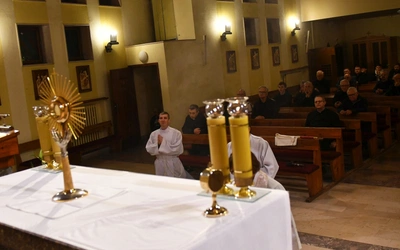 Formacja nadzwyczajnych szafarzy, lektorów i akolitów z Gorzowa Wlkp.