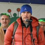 Między lasami
