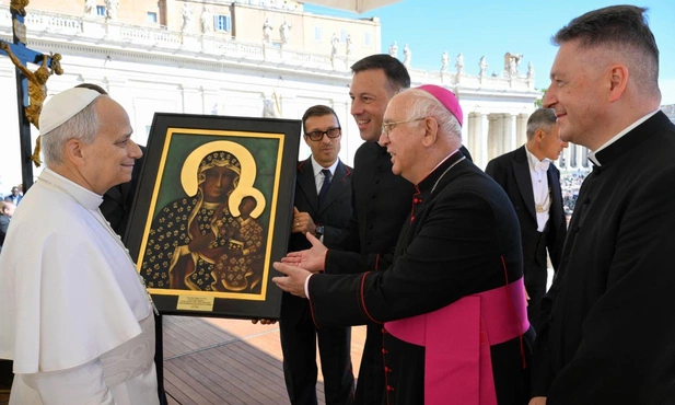 Abp Wacław Depo spotyka się z papieżem Leonem