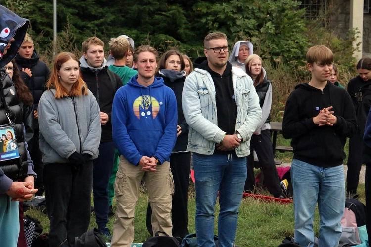 Spotkanie Młodych na Ślęży 2025 "Z nadzieją ku górze"