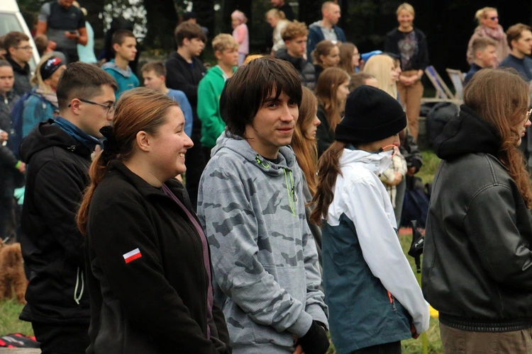 Spotkanie Młodych na Ślęży 2025 "Z nadzieją ku górze"