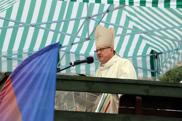 Spotkanie Młodych na Ślęży 2025 "Z nadzieją ku górze"