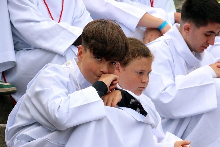 Spotkanie Młodych na Ślęży 2025 "Z nadzieją ku górze"