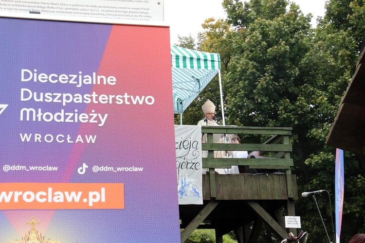 Spotkanie Młodych na Ślęży 2025 "Z nadzieją ku górze"