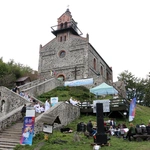 Spotkanie Młodych na Ślęży 2025 "Z nadzieją ku górze"