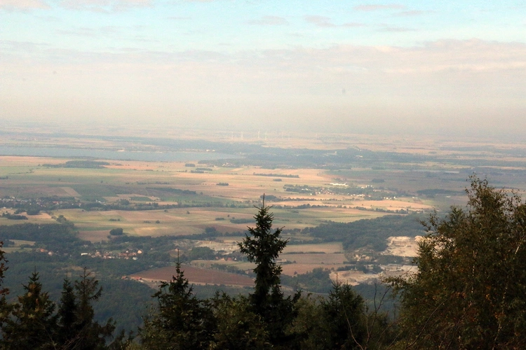 Spotkanie Młodych na Ślęży 2025 "Z nadzieją ku górze"