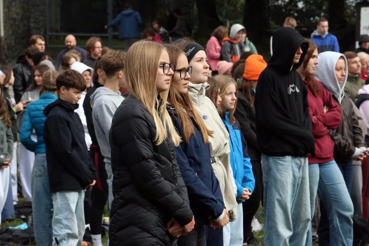 Spotkanie Młodych na Ślęży 2025 "Z nadzieją ku górze"