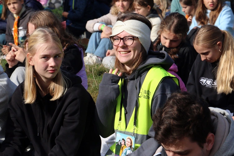 Spotkanie Młodych na Ślęży 2025 "Z nadzieją ku górze"