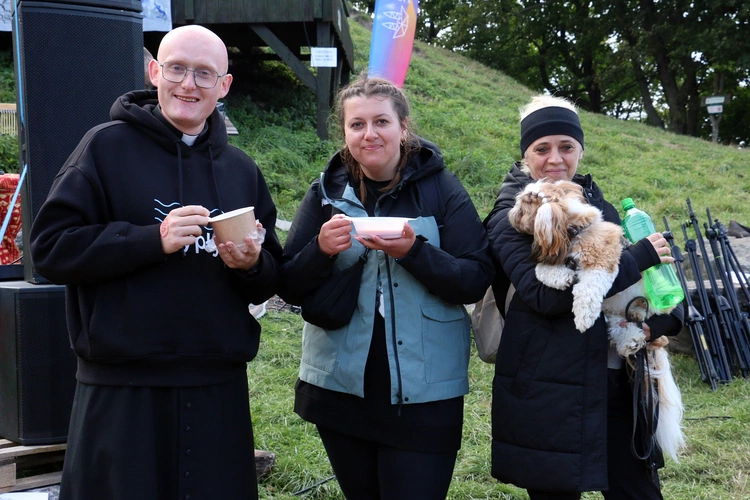 Spotkanie Młodych na Ślęży 2025 "Z nadzieją ku górze"