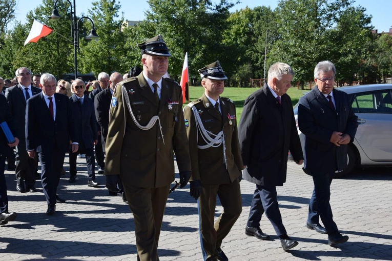 Pielgrzymka zbrojeniówki do MB Ostrobramskiej w Skarżysku-Kamiennej