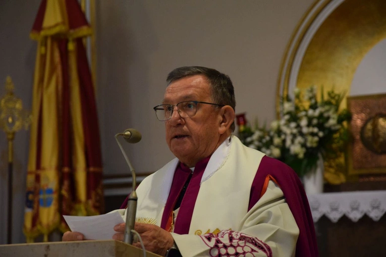 Pielgrzymka zbrojeniówki do MB Ostrobramskiej w Skarżysku-Kamiennej