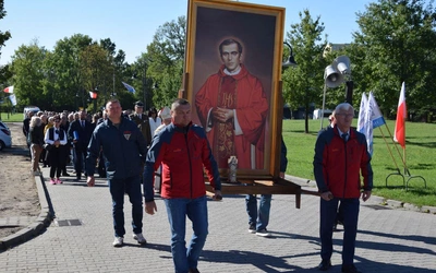 Pracownicy zbrojeniówki z całej Polski modlili się u Matki Bożej Miłosierdzia