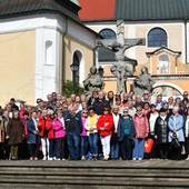 Wolontariusze parafialnych zespołów Caritas z wizytą u Jutrzenki Nadziei w Grodowcu