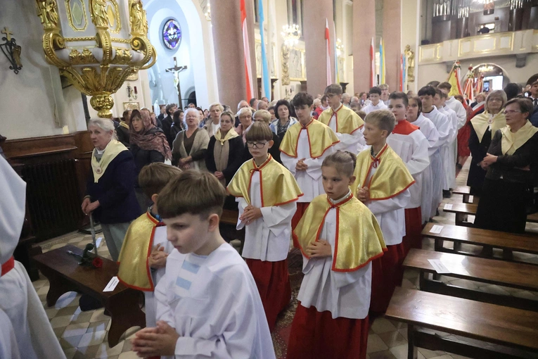 Pielgrzymka Straży Honorowej do Limanowej