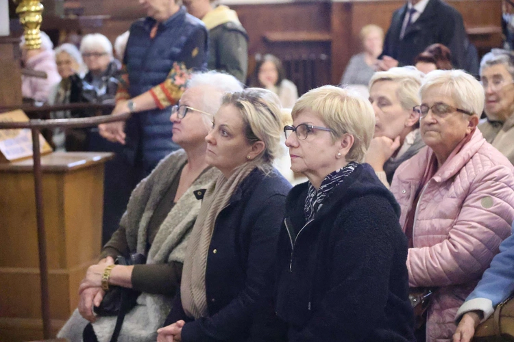 Pielgrzymka Straży Honorowej do Limanowej