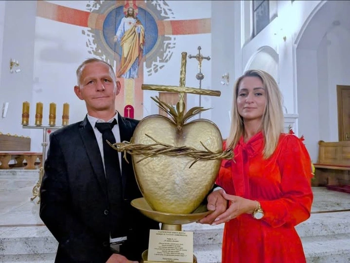 Z tarczą
