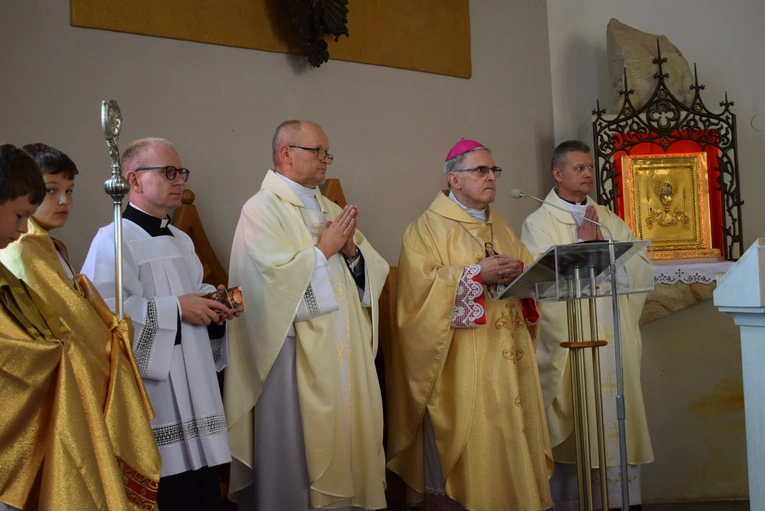 Poświęcenie kościoła w Cyganach