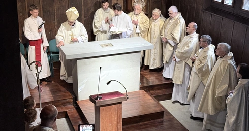 Abp Przybylski: Kościół ma nam wszystkim pokazywać, że istnieje inny świat