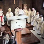 Abp Przybylski: Kościół ma nam wszystkim pokazywać, że istnieje inny świat