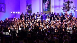 Koncert Wielbienia na zakończenie Zielonogórskich Warsztatów Liturgiczno-Muzycznych