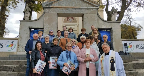 Koronka do Miłosierdzia Bożego na ulicach