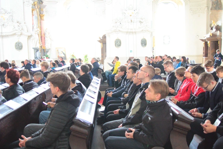 Służba Liturgiczna u Matki