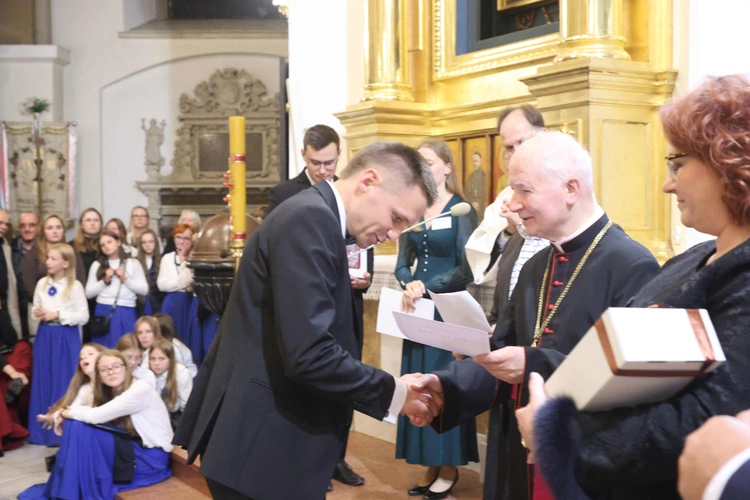 Sacra Ecclesiae Cantio