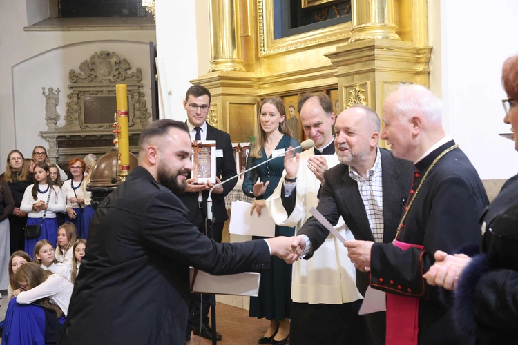 Sacra Ecclesiae Cantio