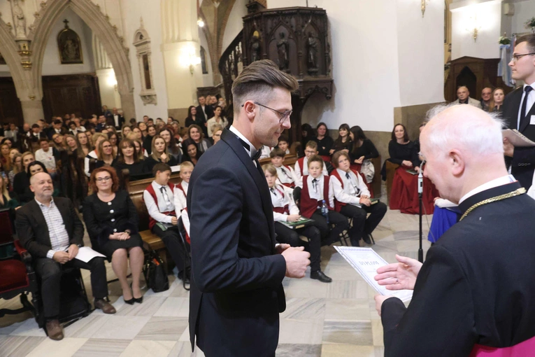 Sacra Ecclesiae Cantio