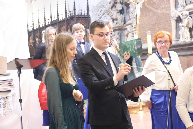 Sacra Ecclesiae Cantio