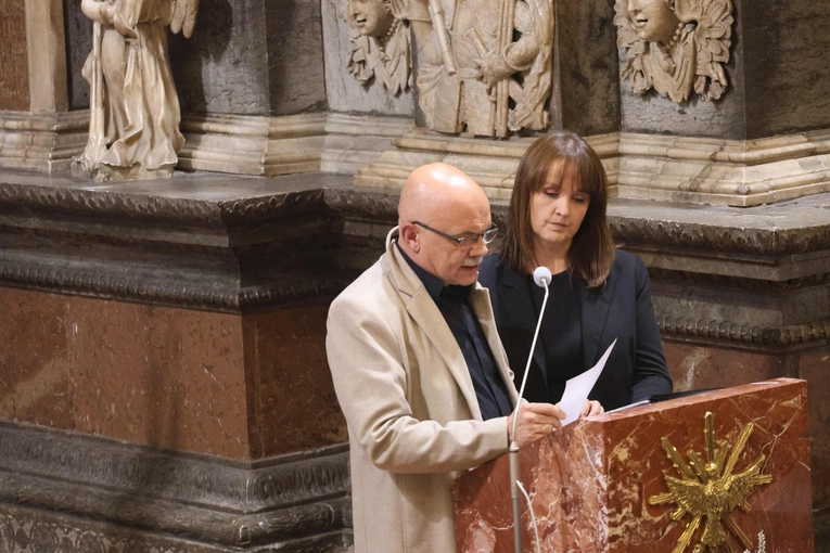 Sacra Ecclesiae Cantio